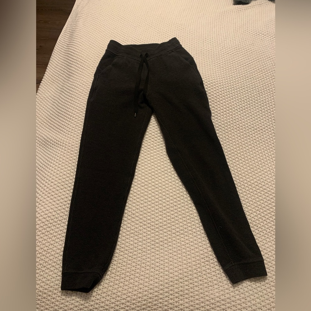 LuLuLemon Jogger, Charcoal Grey, Size 2